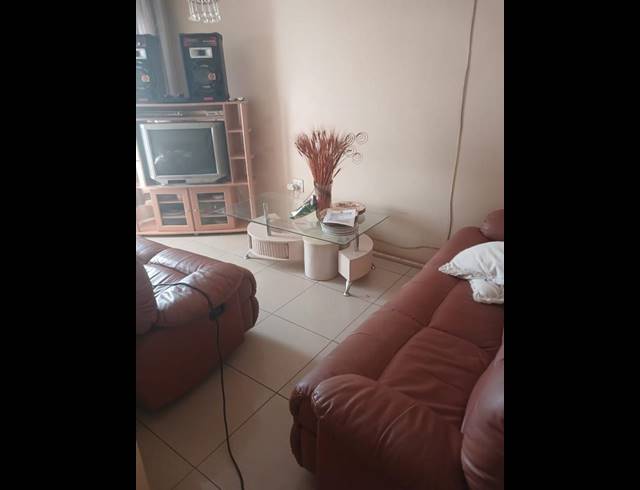 3 BEDROOM SIMPLEX FOR SALE IN STEADVILLE